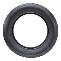 NOVARIS ROHGUE VF 18x8.0 42 114.3x5 BK/RED + GoodyearIceNaviSuv 235/60R18 107Q XL ｽﾀｯﾄﾞﾚｽ ｾｰﾙ