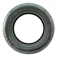 HI-BLOCK VILAS 17x7.0 38 114.3x5 SB + HIFLY Win-turi 216 235/60R17 102H ｽﾀｯﾄﾞﾚｽ
