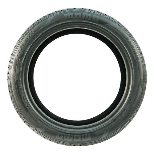 MOMO OUTRUN M-3 255/35R18.Z 94Y XL - 国内最大級！輸入タイヤ