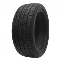 LEONIS GX 17x7.0 47 114.3x5 PBMC + NITTO NT555 G2 215/50R17 95W XL