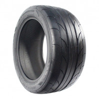 NITTO NT555R2 305/35R18 105W XL