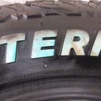 【ｱｳﾄﾚｯﾄ】DavantiTerratoura A/T.rwl 235/60R18 107H