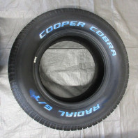 【ｱｳﾄﾚｯﾄ】COOPER COBRA RADIAL G/T 255/60R15 102T