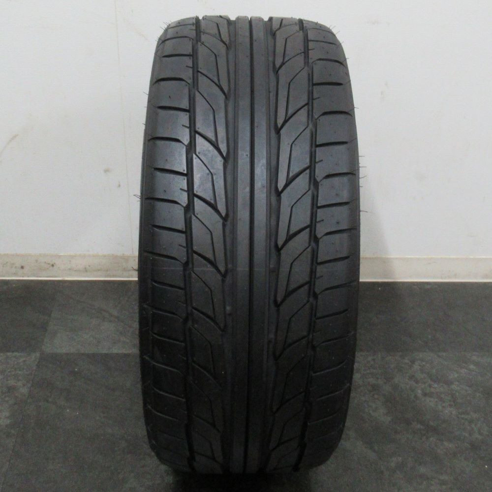 タイヤ交換対象】サマータイヤ 235/40R18 95Y XL ニットー NT555 G2