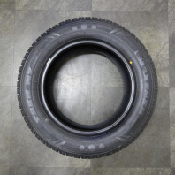 【中古】MAXTREK TREK M7 Plus 215/60R16 95T ｽﾀｯﾄﾞﾚｽ