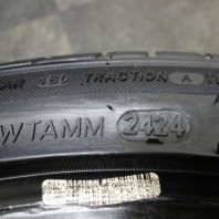 【中古】MOMO TOPRUN M-300 225/40R18.Z 92Y XL