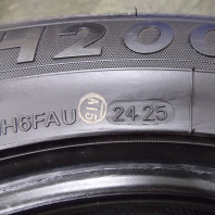 【中古】ZEETEX WH2000 SUV 235/55R18 104H XL ｽﾀｯﾄﾞ