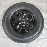 【ｱｳﾄﾚｯﾄ】ROADMAX MUD RIDER 15x5.5 45 139.7x6 SGBK + 【ｱｳﾄﾚｯﾄ】NankangSNC-1 195/80R15 8PR 107/105L D ｽﾀ