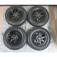 【ｱｳﾄﾚｯﾄ】ROADMAX MUD RIDER 15x5.5 45 139.7x6 SGBK + 【ｱｳﾄﾚｯﾄ】NankangSNC-1 195/80R15 8PR 107/105L D ｽﾀ