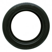 YOKOHAMA ADVAN Sport V105S 215/45R17.Z 91Y XL