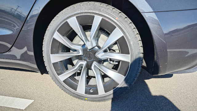 ② スタッドレス 225 45 17 MAXTREK TREK M7 Plus スタッドレスタイヤ ホイールセット MAXTREK TREK M7 Plus