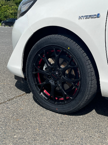 タイヤ・ホイール RAYS sti TE07 TE37 + MOMO TOPRUN M-300 MOMO TOPRUN M-300 235/45R18.Z 98Y XL - オートウェイ